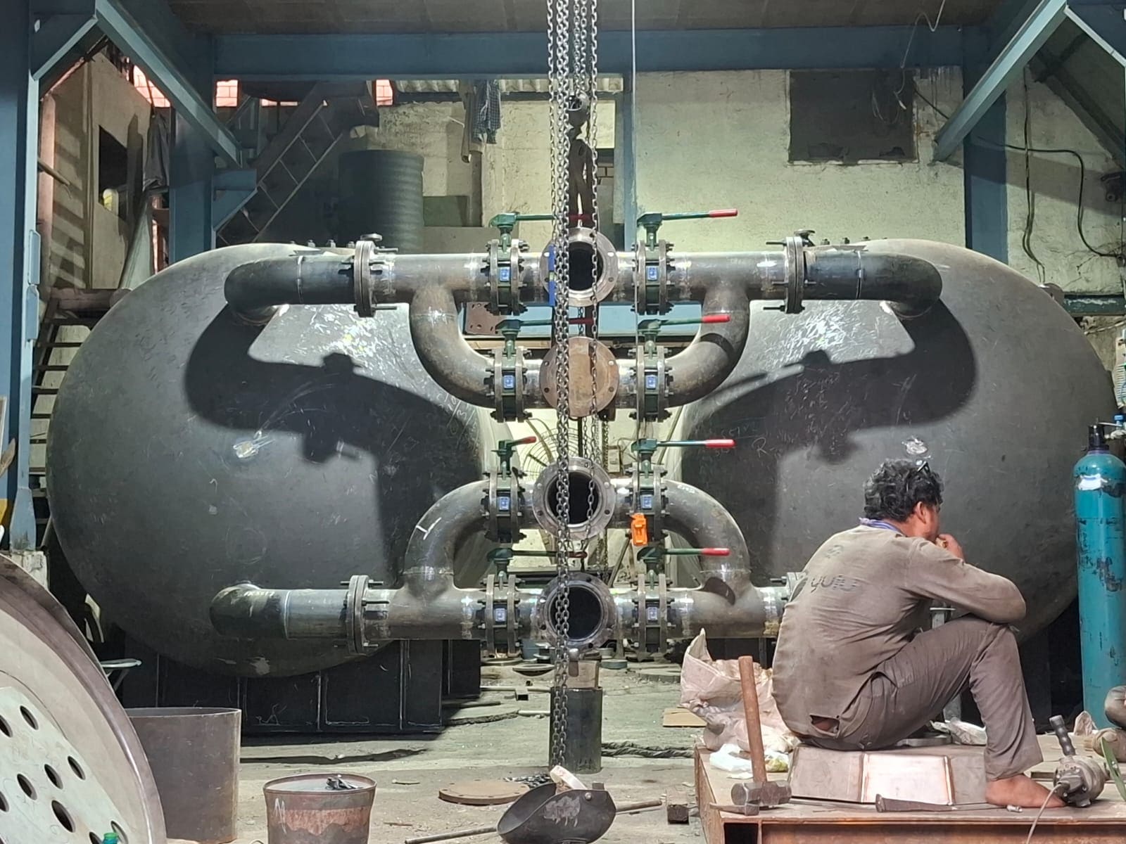 Vessel with Valve Manifold — Pressure Vessels with Piping fabricated by Tech Mech Engineering